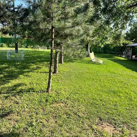 Dumbovo 펜션 Beocin